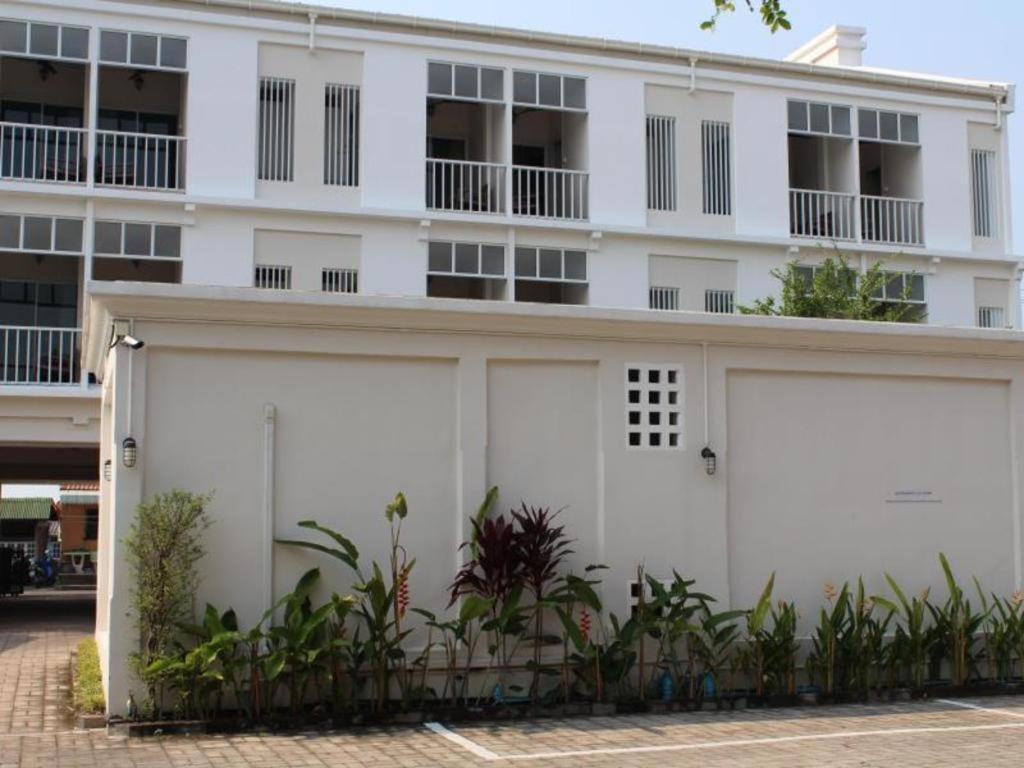 Baan Pimpisa Hotel Bang Sare Exterior foto