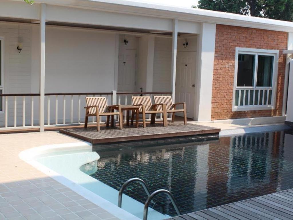 Baan Pimpisa Hotel Bang Sare Exterior foto