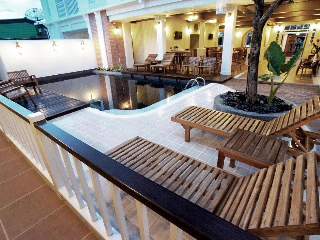 Baan Pimpisa Hotel Bang Sare Exterior foto