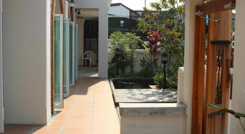 Baan Pimpisa Hotel Bang Sare Exterior foto