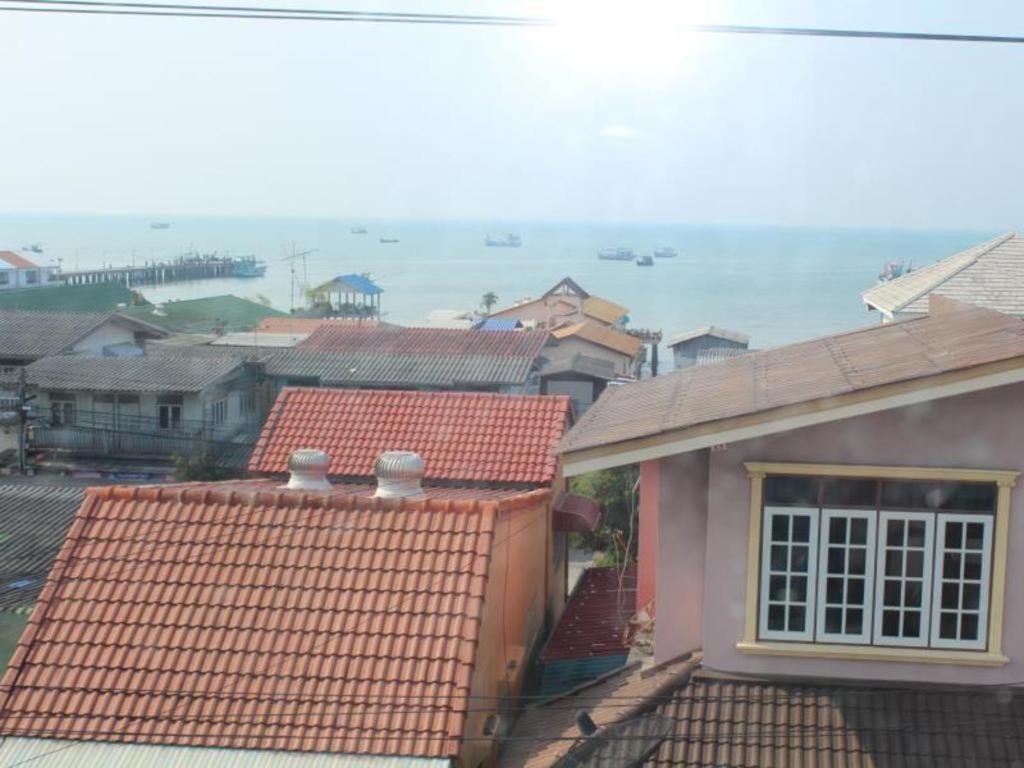 Baan Pimpisa Hotel Bang Sare Exterior foto