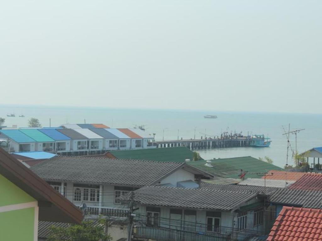 Baan Pimpisa Hotel Bang Sare Exterior foto