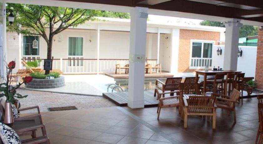 Baan Pimpisa Hotel Bang Sare Exterior foto