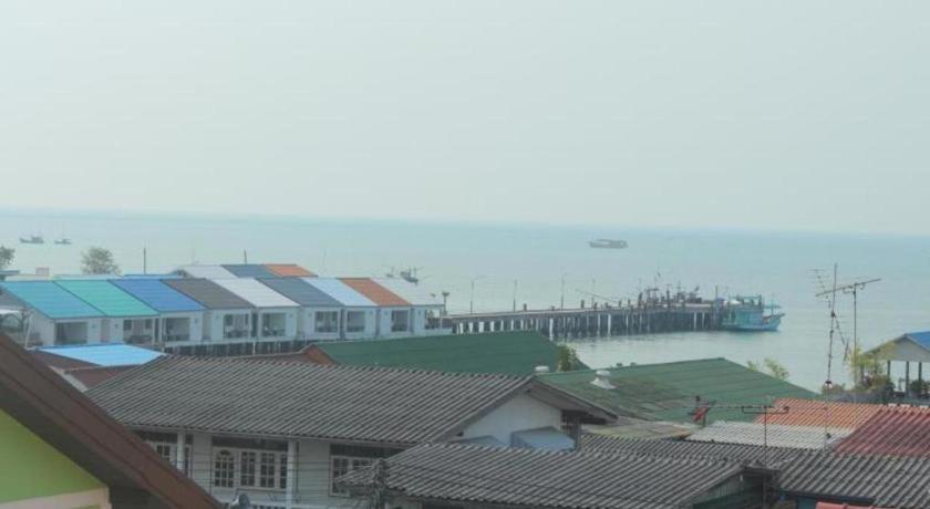 Baan Pimpisa Hotel Bang Sare Exterior foto